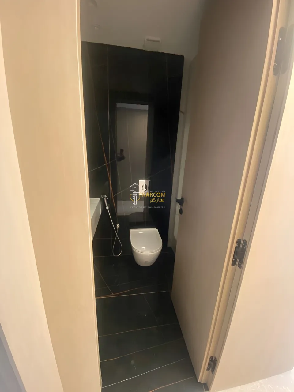 Apartment for sale in Ramlet El Baida, Bayrut, Lebanon