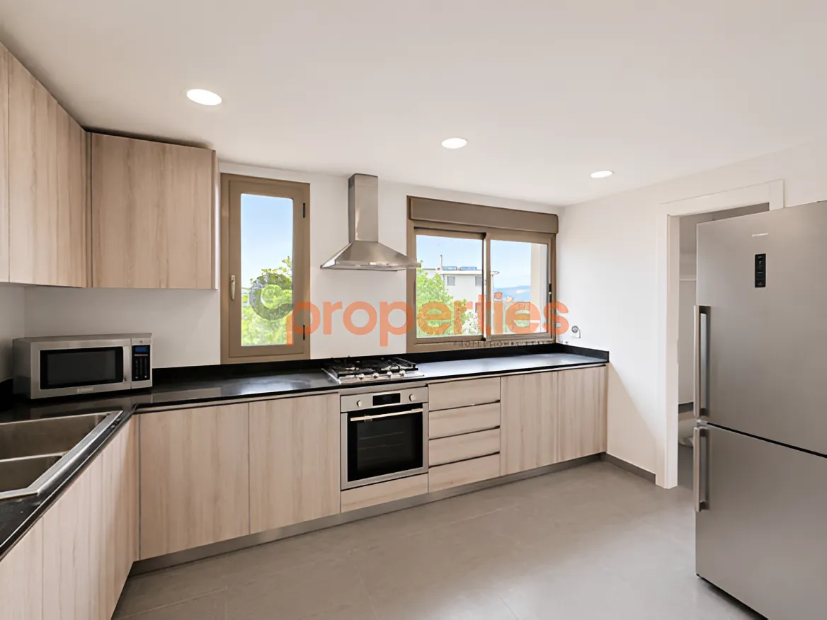 Apartment for Sale in Beit Meri