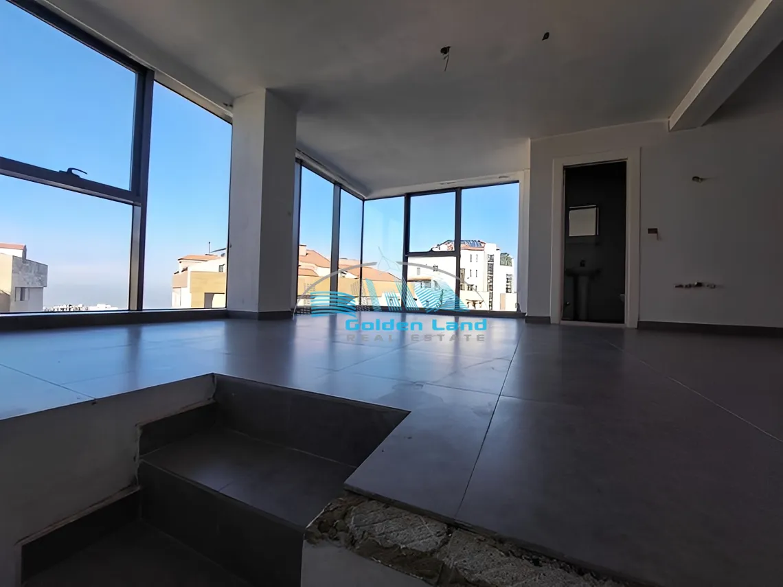 Shop for rent in Bsalim, Lebanon