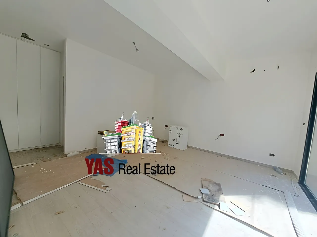 Apartment for Sale in Ashqout
