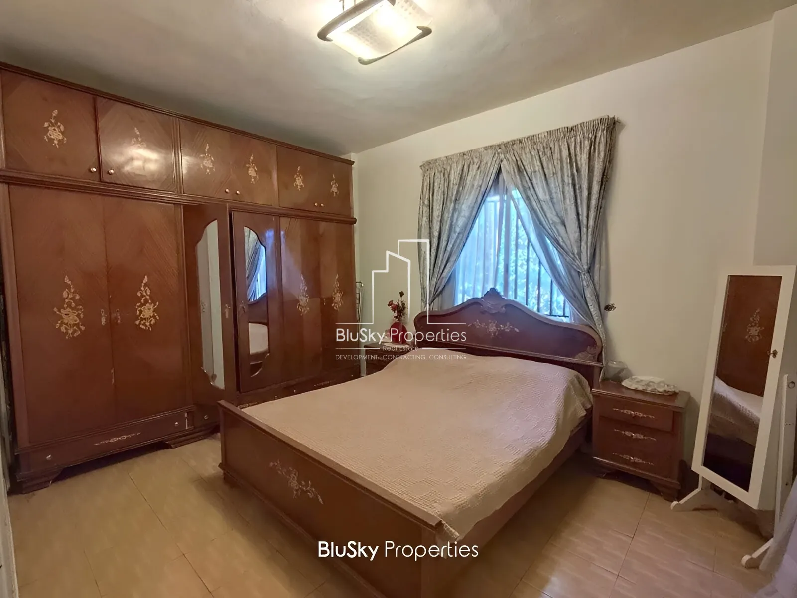 Apartment for Sale in Zouk Mkayel