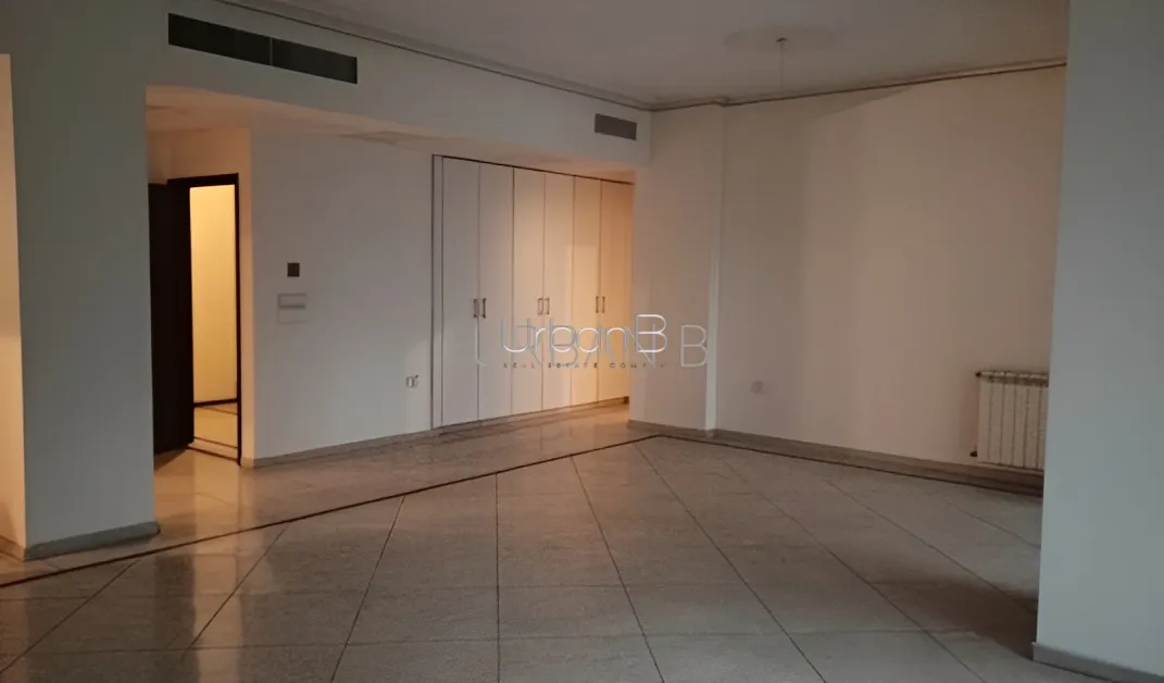 Apartment for Sale in Hotel Dieu St, Bayrut, Lebanon