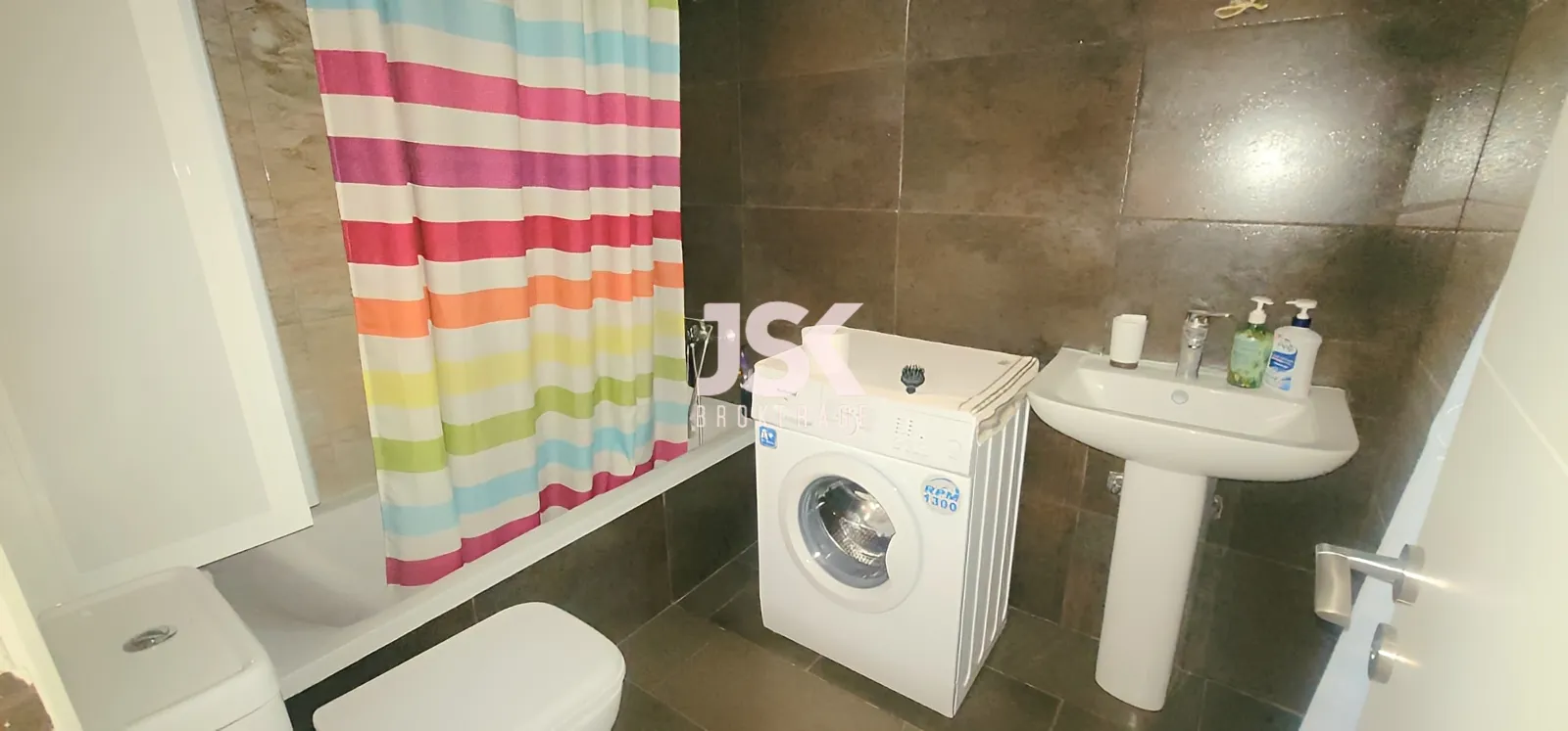 Apartment for Sale in 4M33+G7V