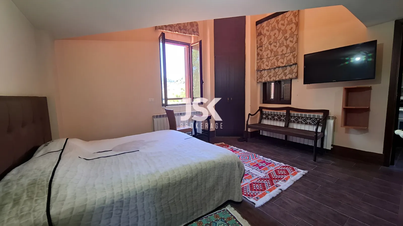 Land for Sale in Laqlouq