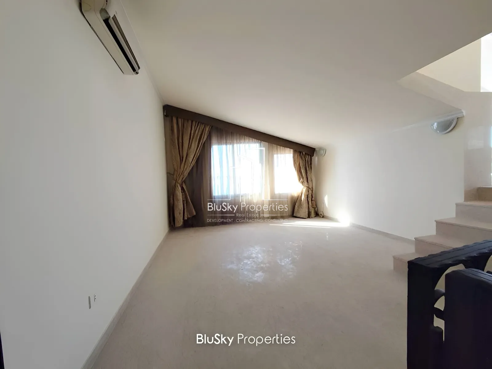 Villa for Sale in Harissa