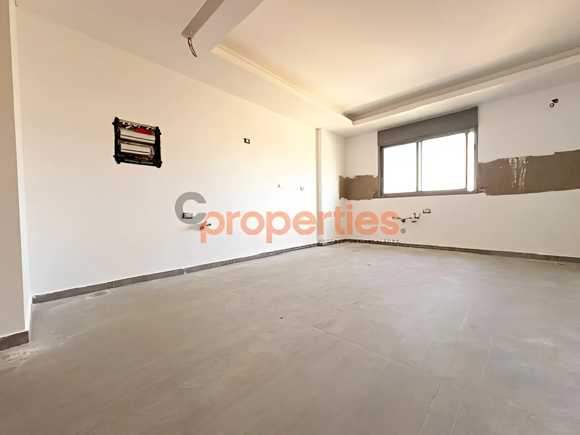 Apartment for Rent in Louaizeh