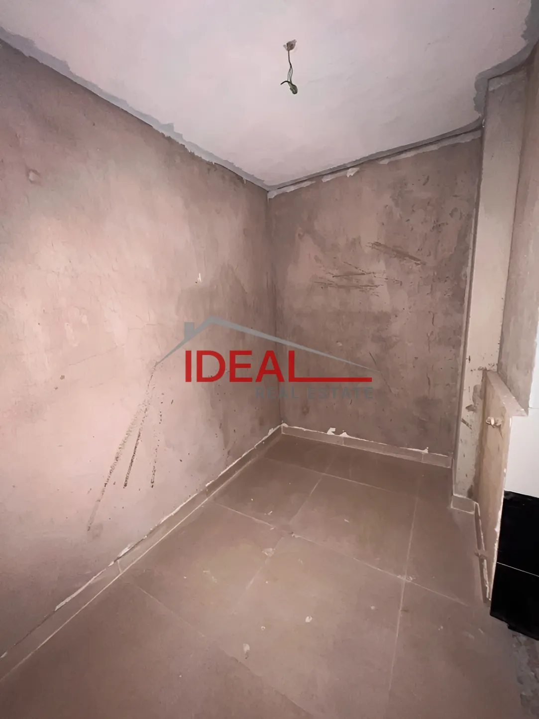 Apartment for sale in Haret Sakher