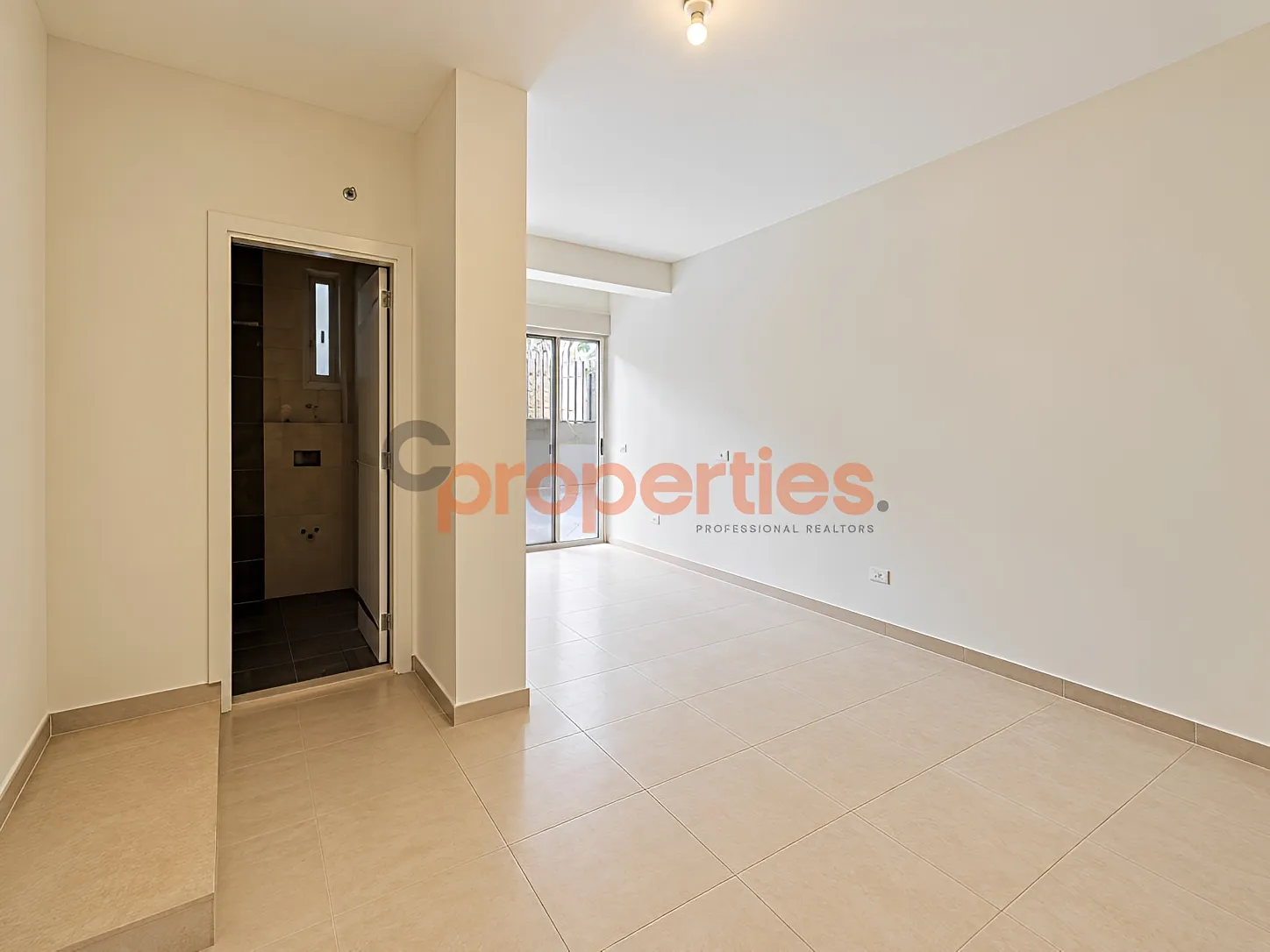 Apartment for Sale in Ain Aar
