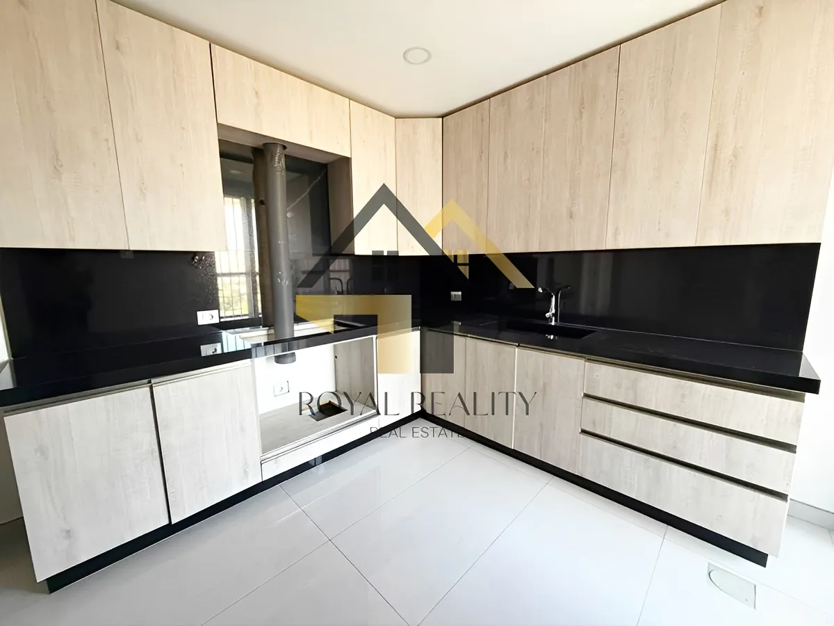 Apartment for rent in Adliyeh