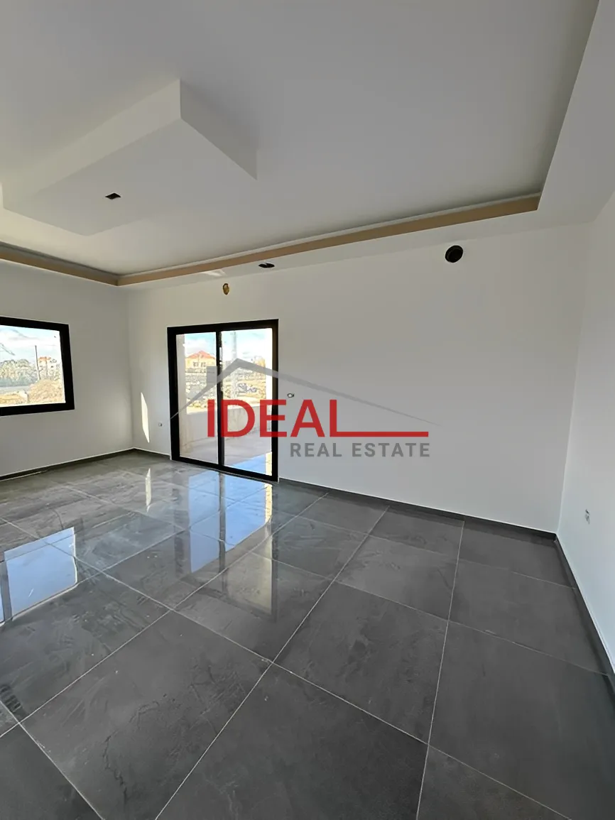 Apartment for Sale in Batloun, Lebanon