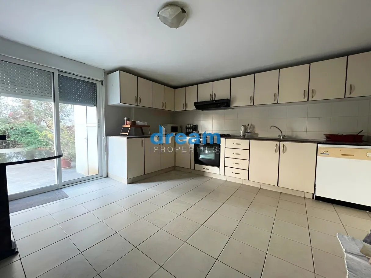 Apartment for sale in Mtaileb, Lebanon - 2 bed, 3 bath