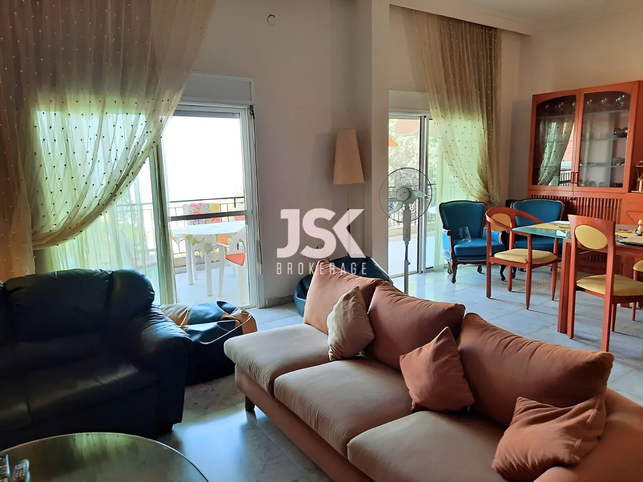Apartment for Rent in Ballouneh - 3 bed, 3 bath