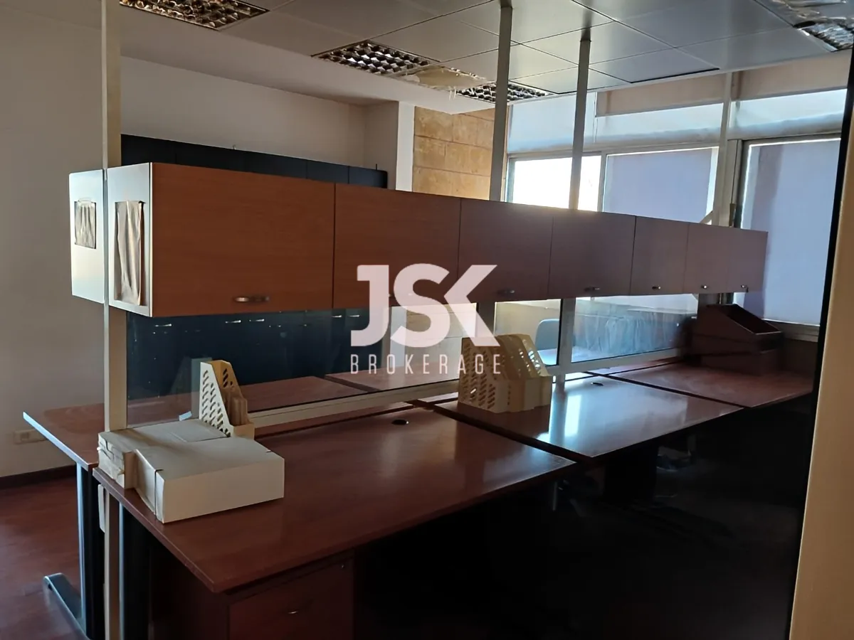 Office for sale in Antelias