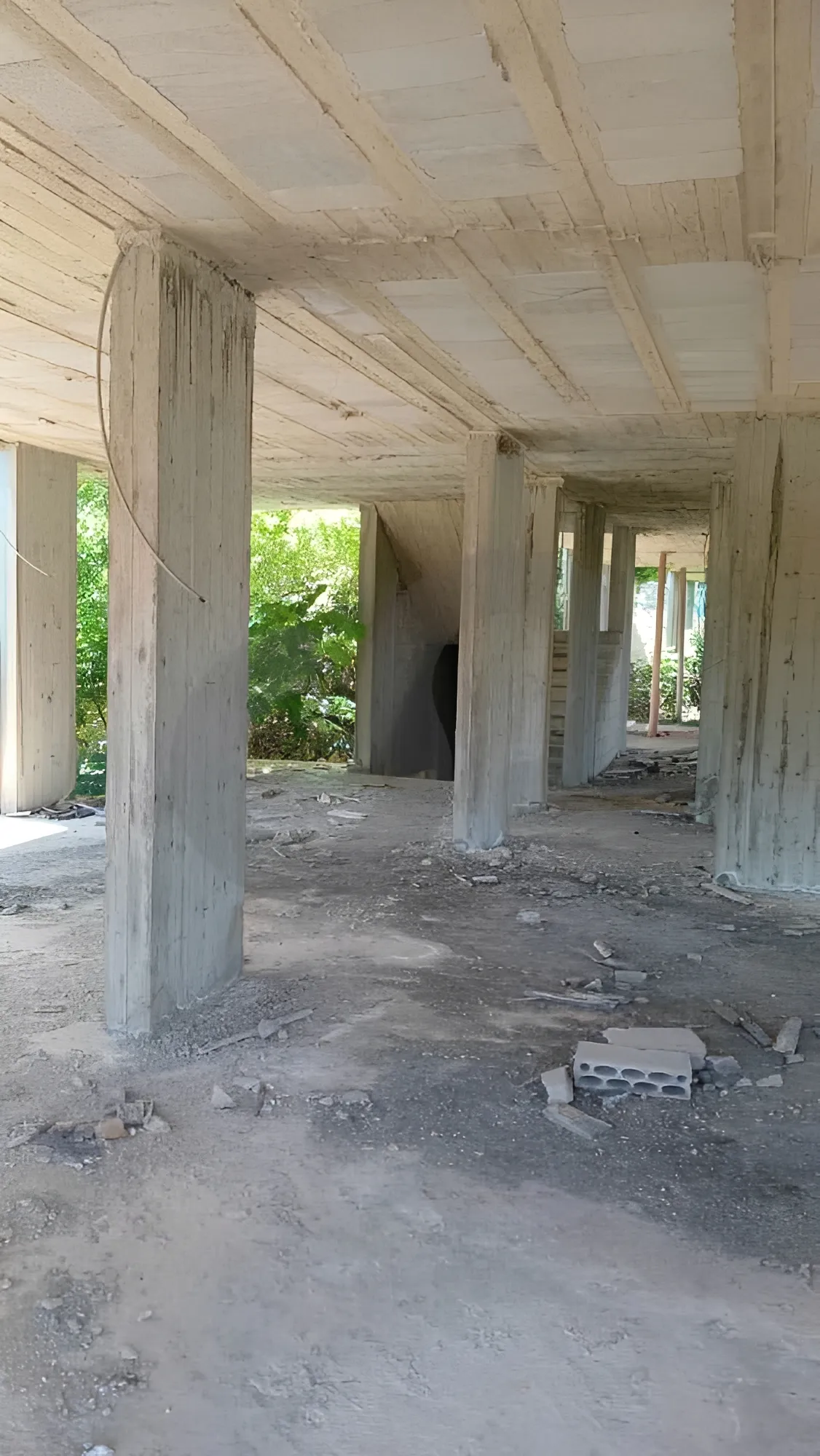 Building for Sale in Koura