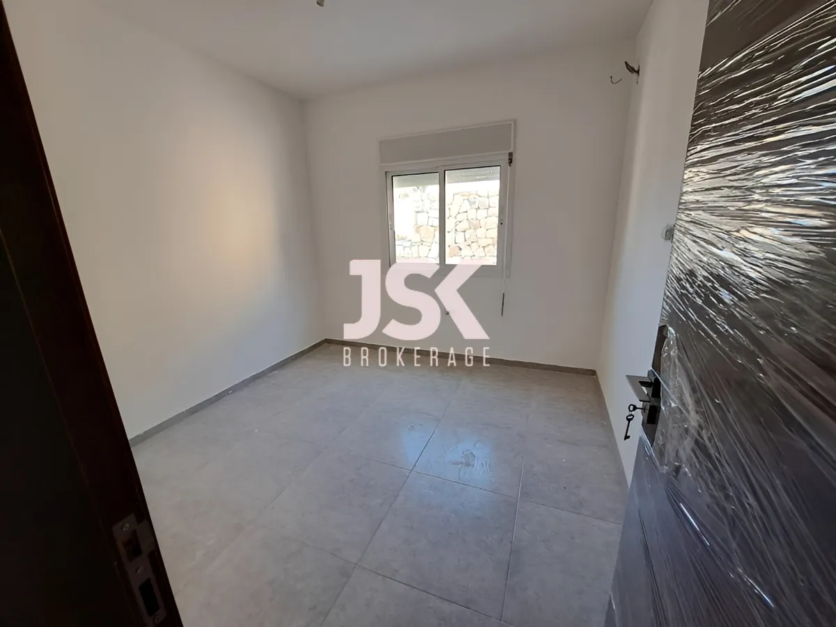 Apartment for Sale in Hosrayel, Lebanon