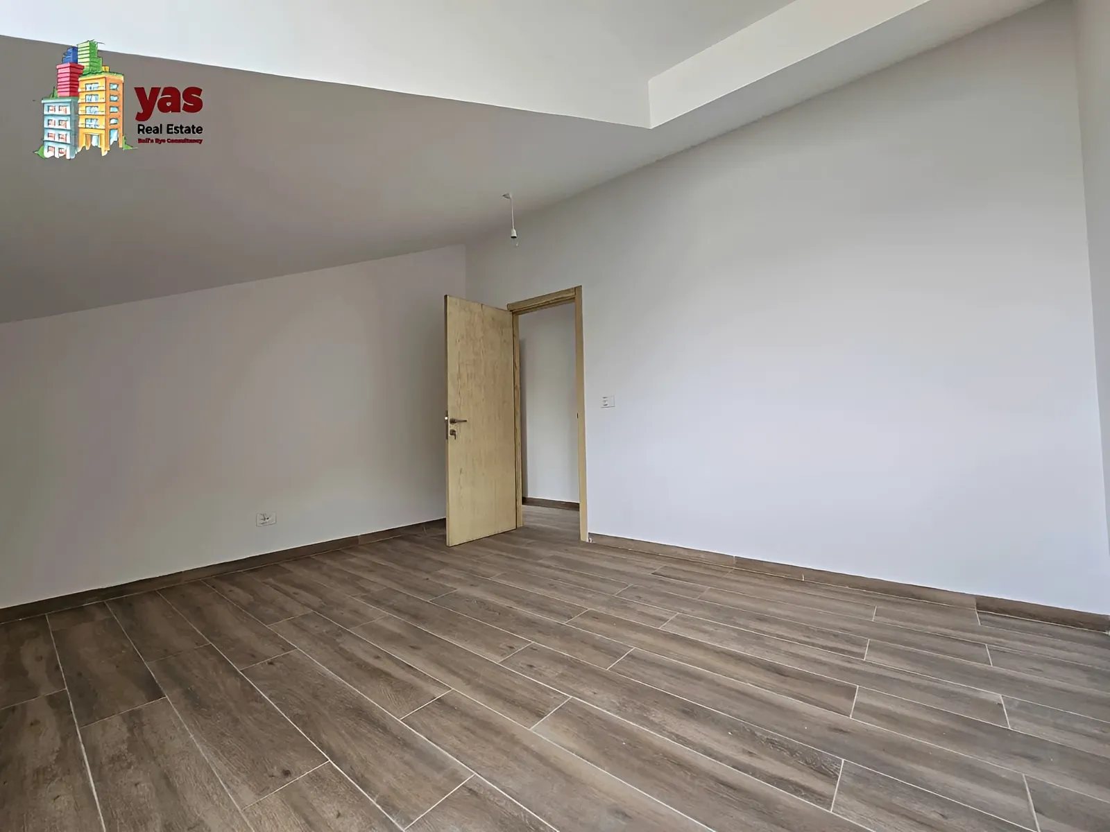 Apartment for Sale in Rayfoun