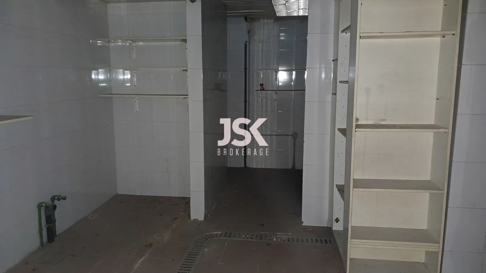 Warehouse for Rent in Jdeideh
