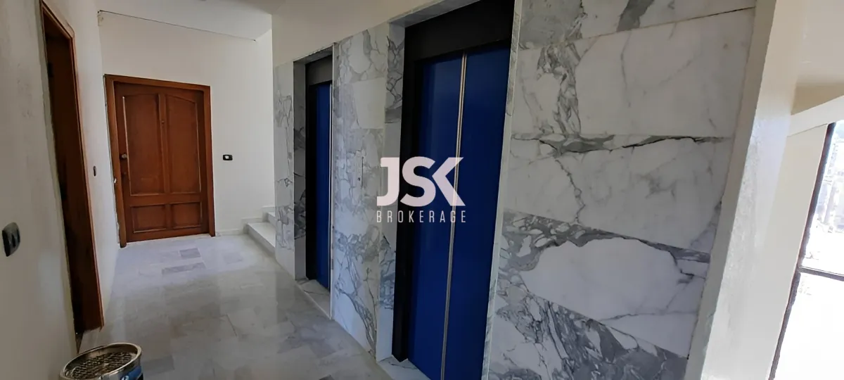 Office for rent in Jal El Dib