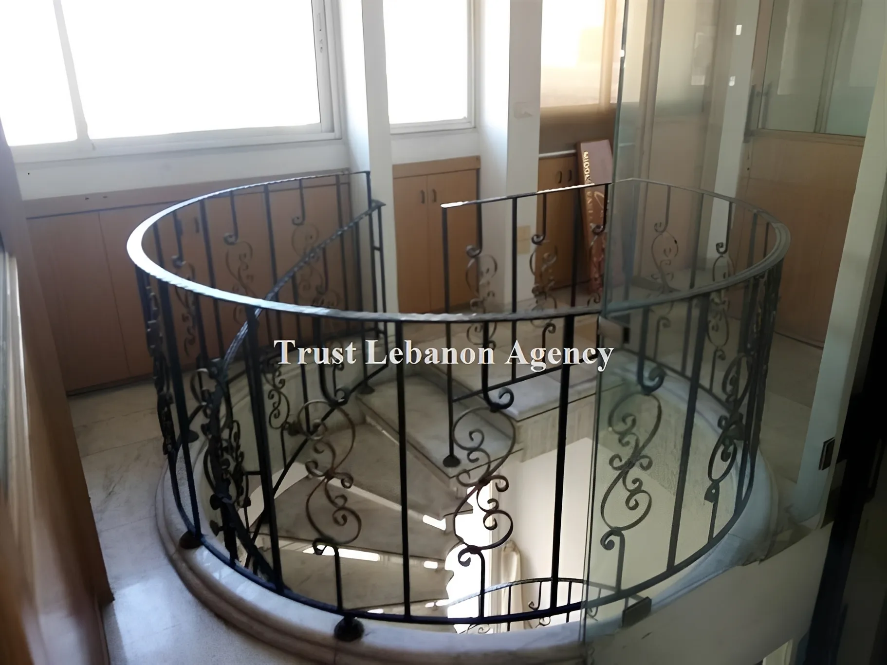 Clinic for rent in Beirut, Mar Elias