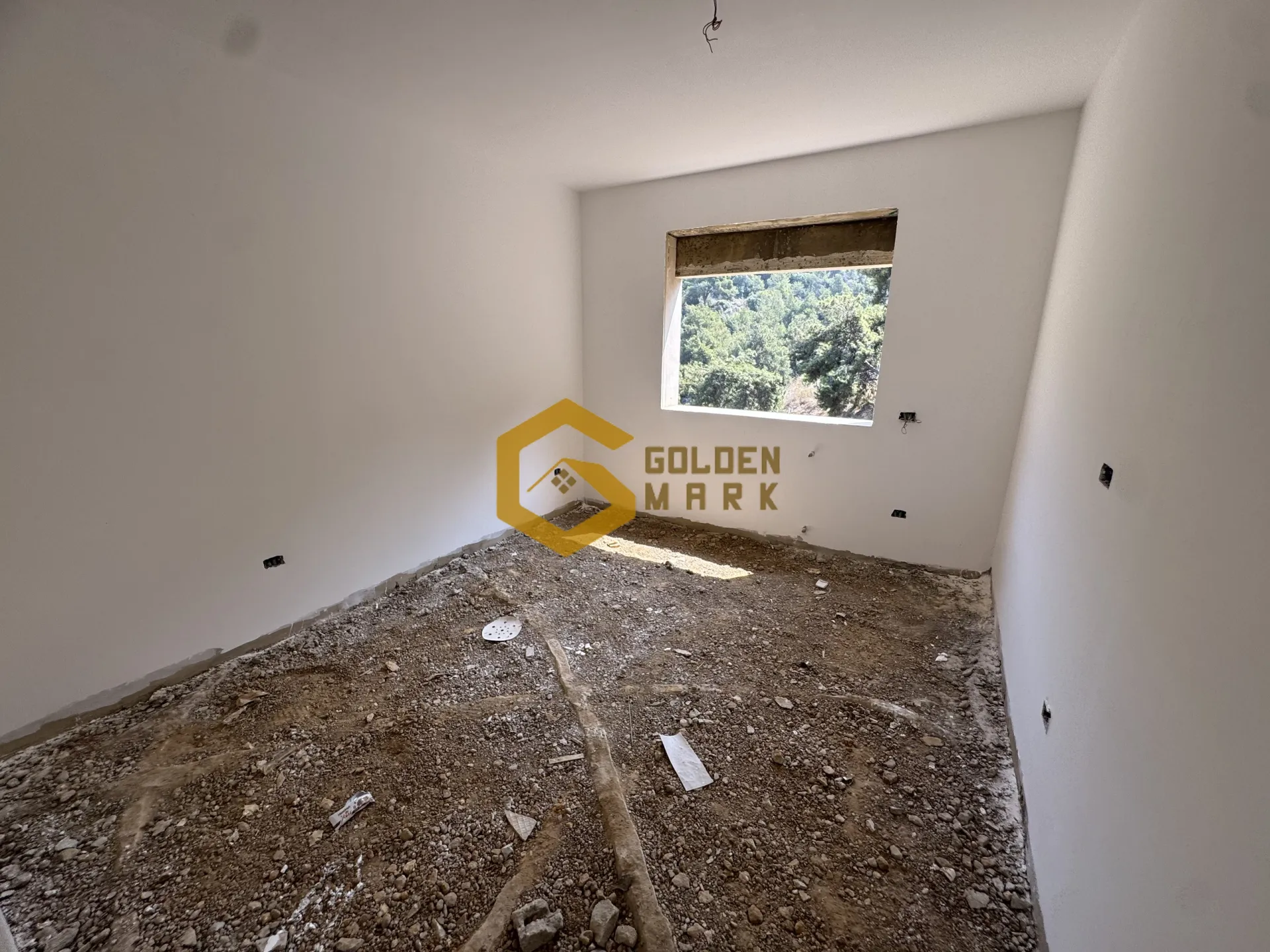 Apartment for Sale in Tilal Ain Saadeh, Metn