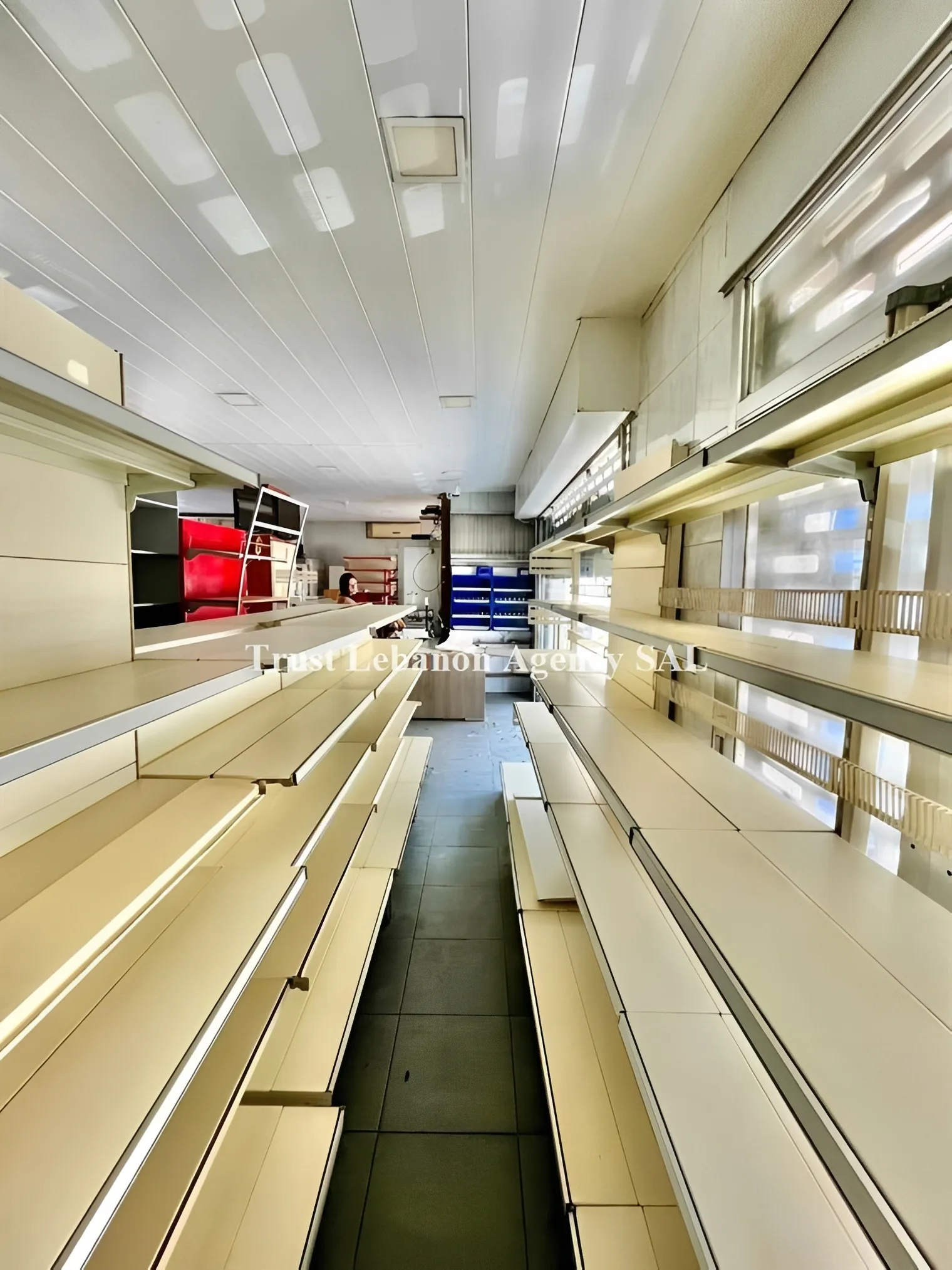 Commercial Property For Sale in Metn, Jal Al Dib