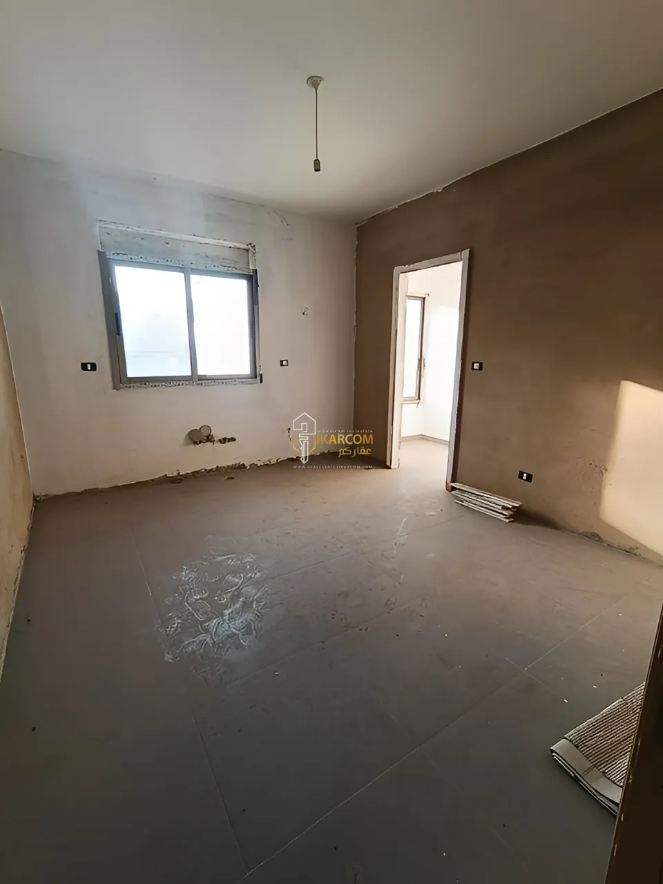 Apartment for Sale in Awkar
