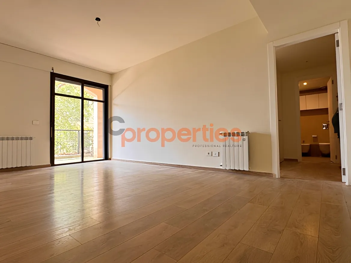 Apartment for Sale in Beit Misk
