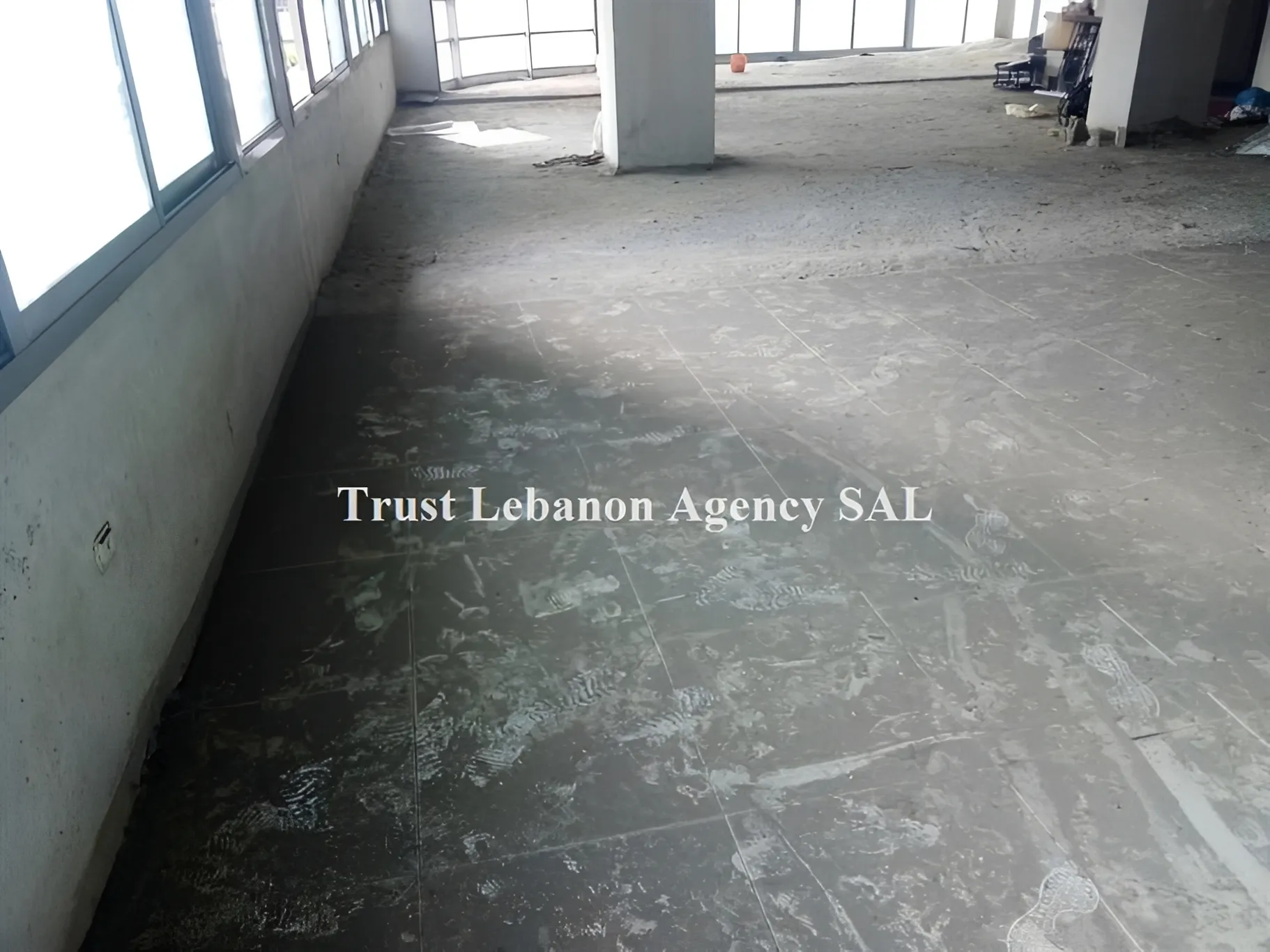 Shop for sale in Beirut, Ras El Nabeh