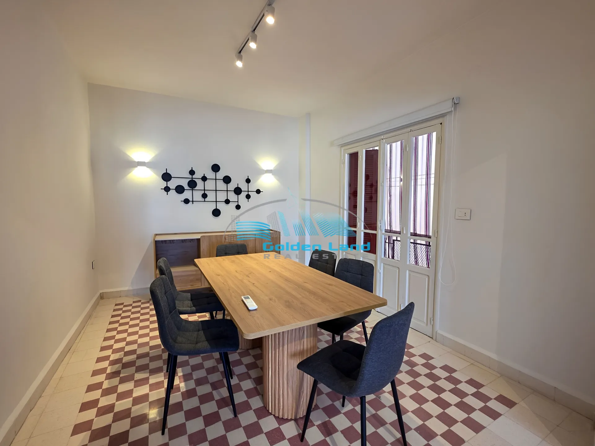 Apartment for Rent in Achrafieh