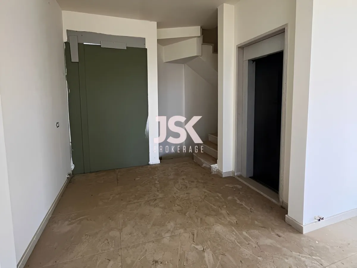 Villa for Sale in Koura