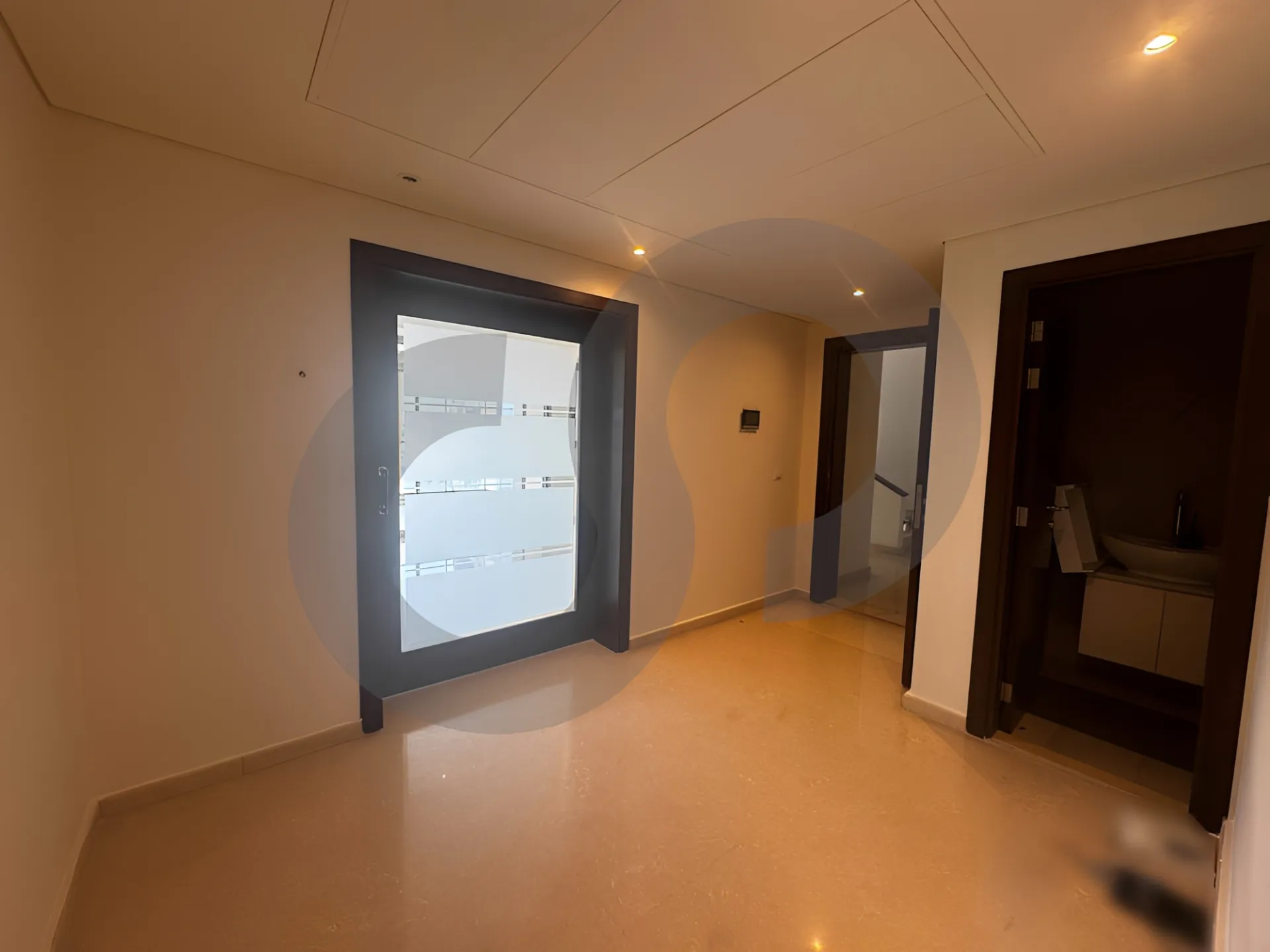 Apartment for Rent in Achrafieh - 3 bed, 4 bath
