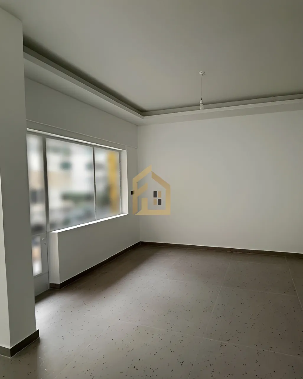 Apartment for rent in Achrafieh, Beirut, Lebanon - 2 bed, 1 bath