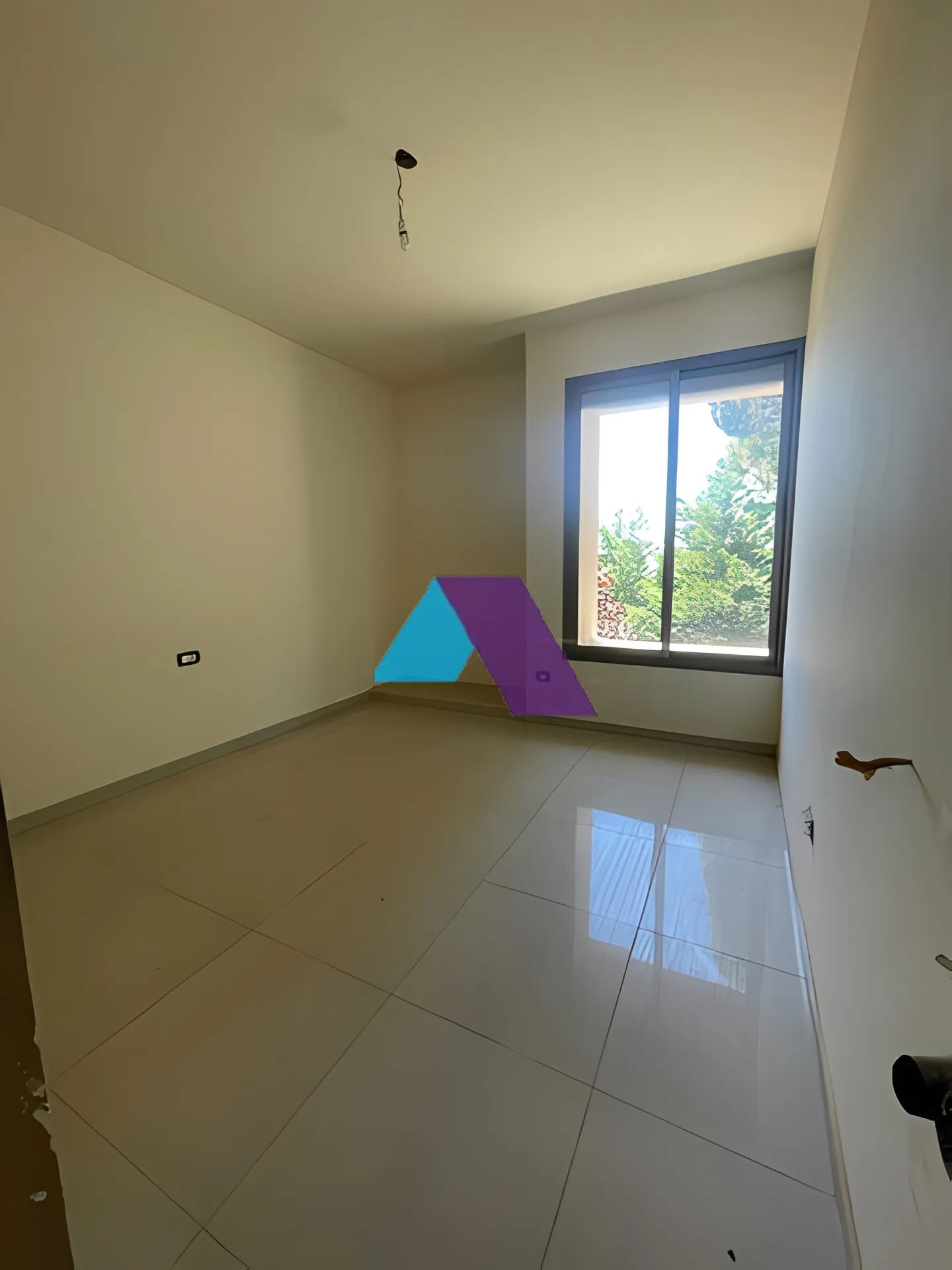 Apartment for Sale in Beit Meri