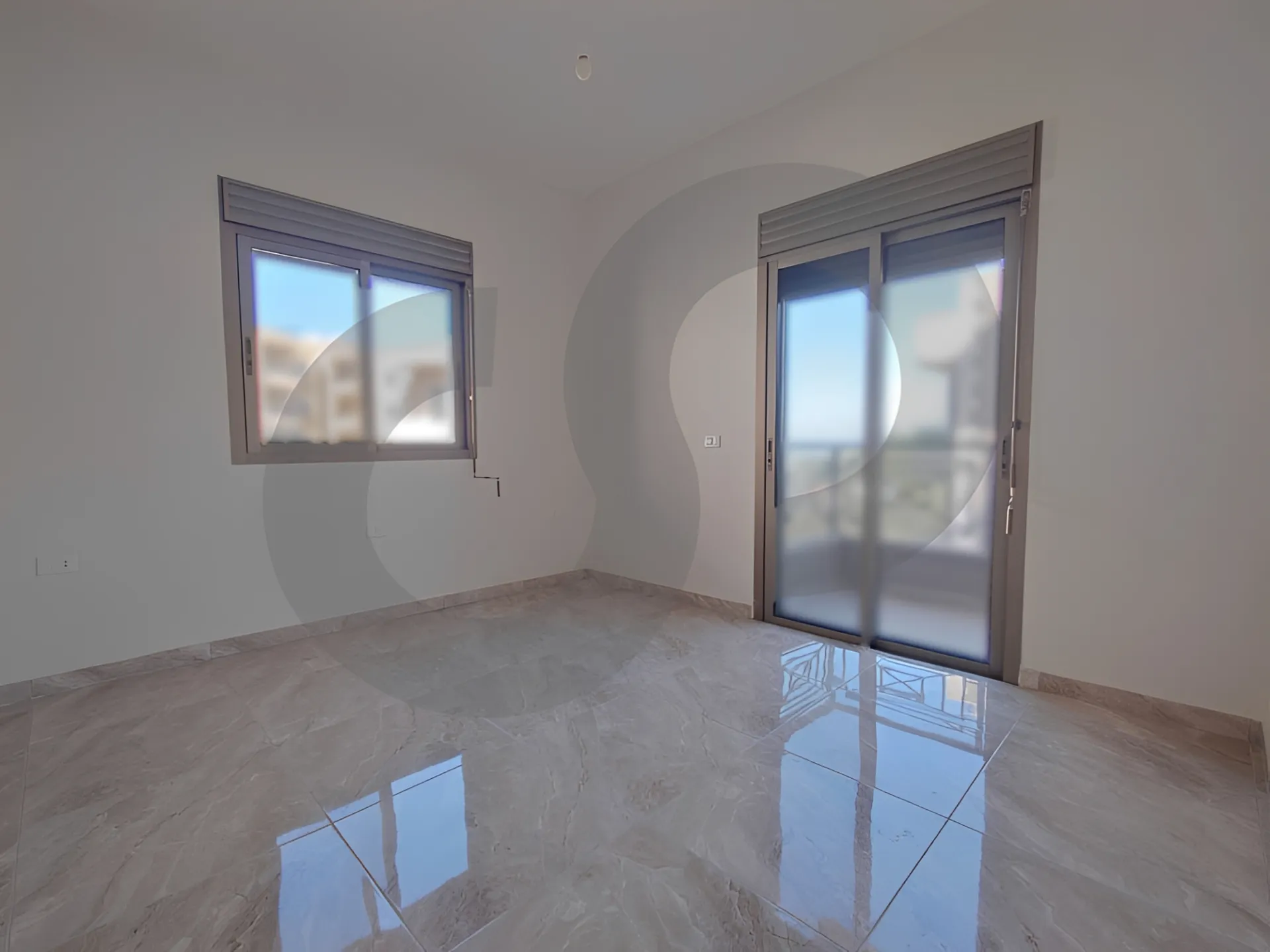 Apartment for Sale in Greater Amyoun