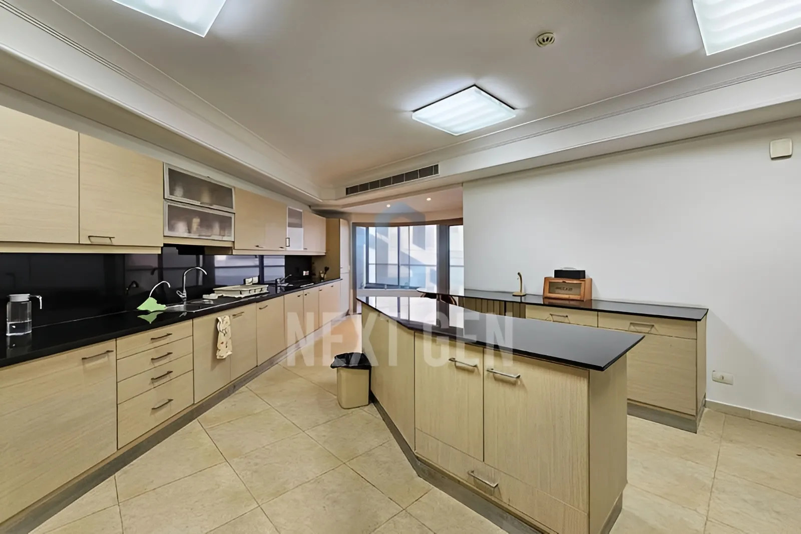 Apartment for Sale in Ain Al Mraiseh