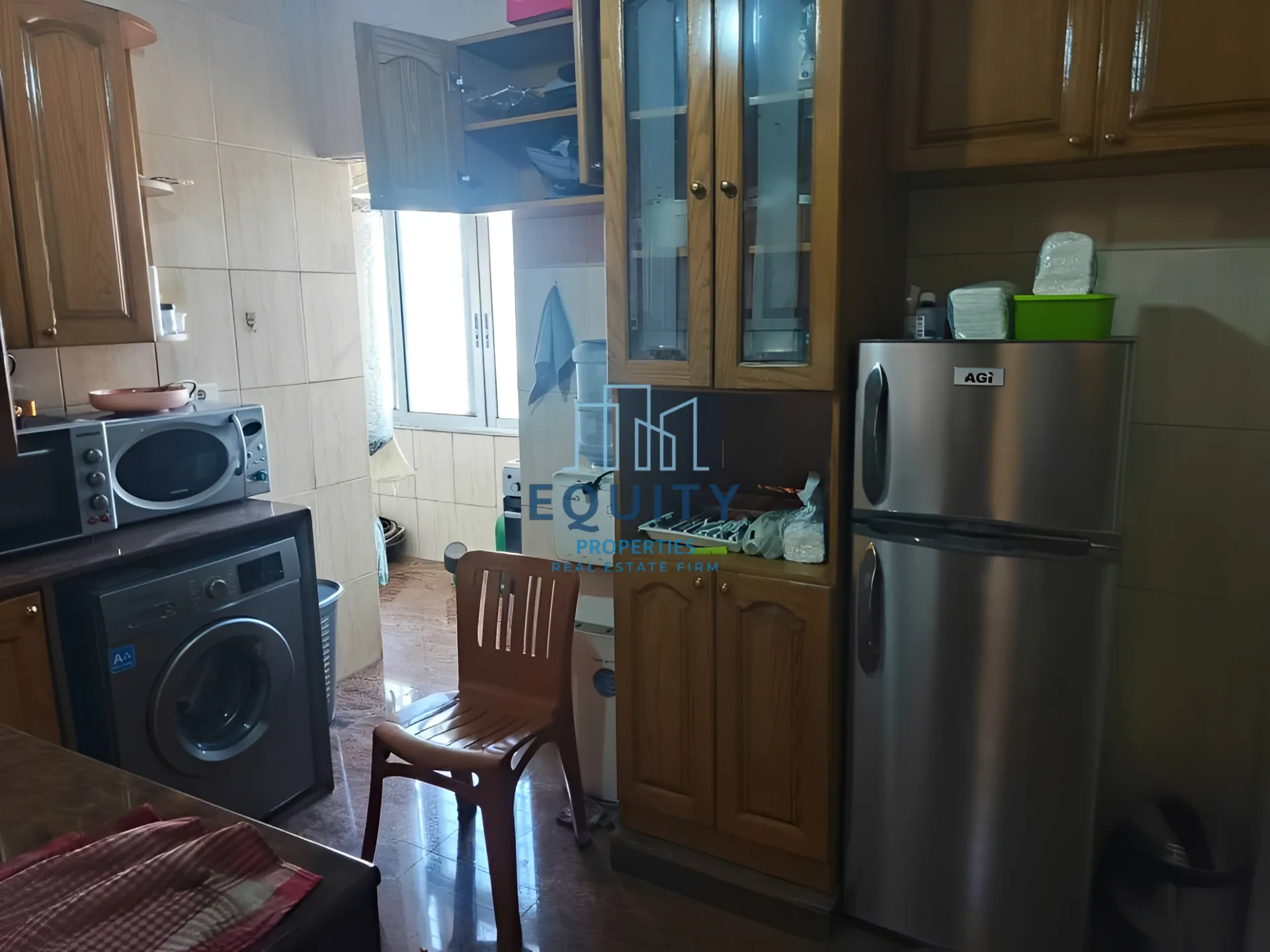 Apartment for rent in Jdeideh - 3 bed, 2 bath