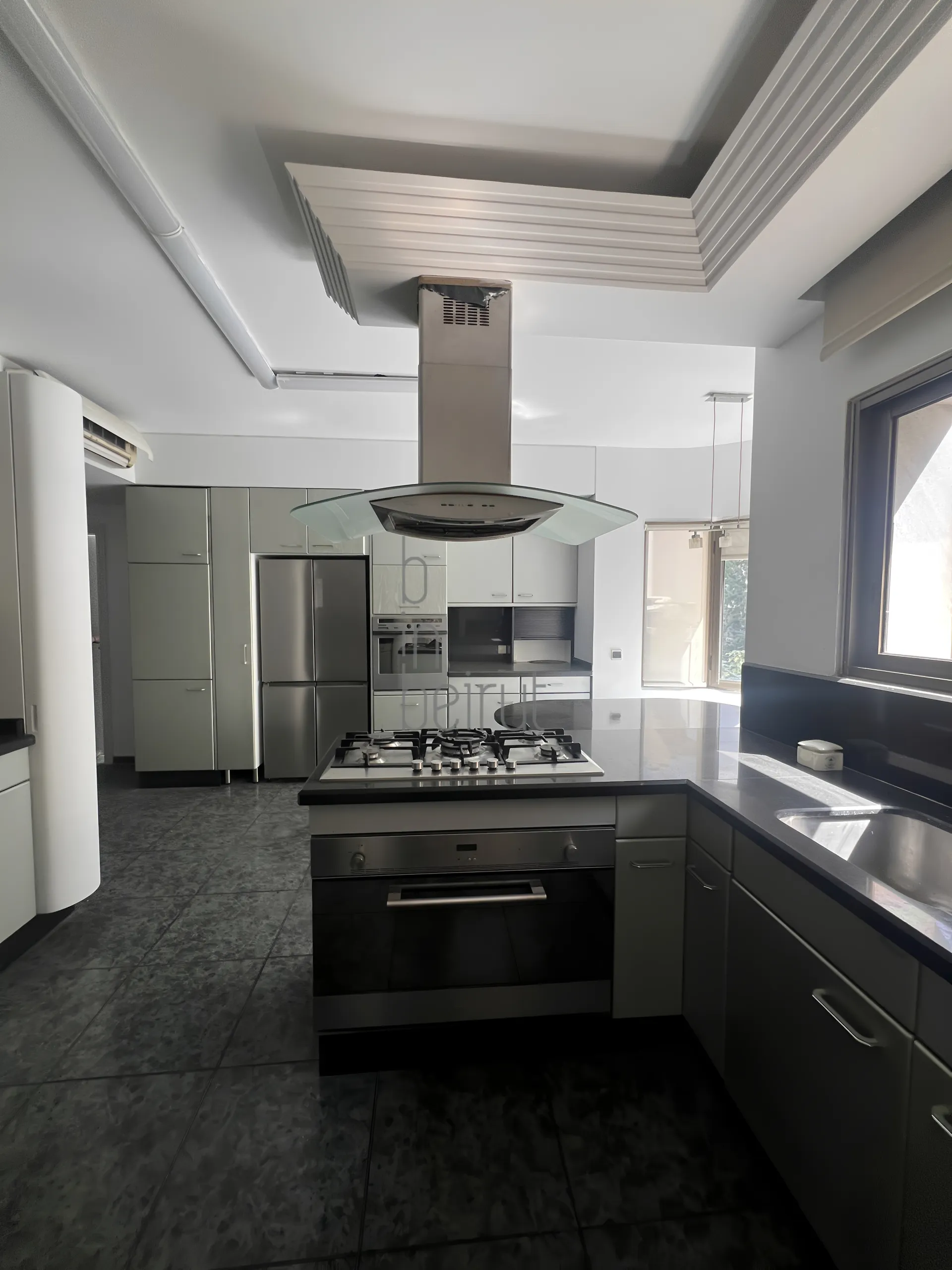 Apartment for Sale in Zarhat el Ihssan