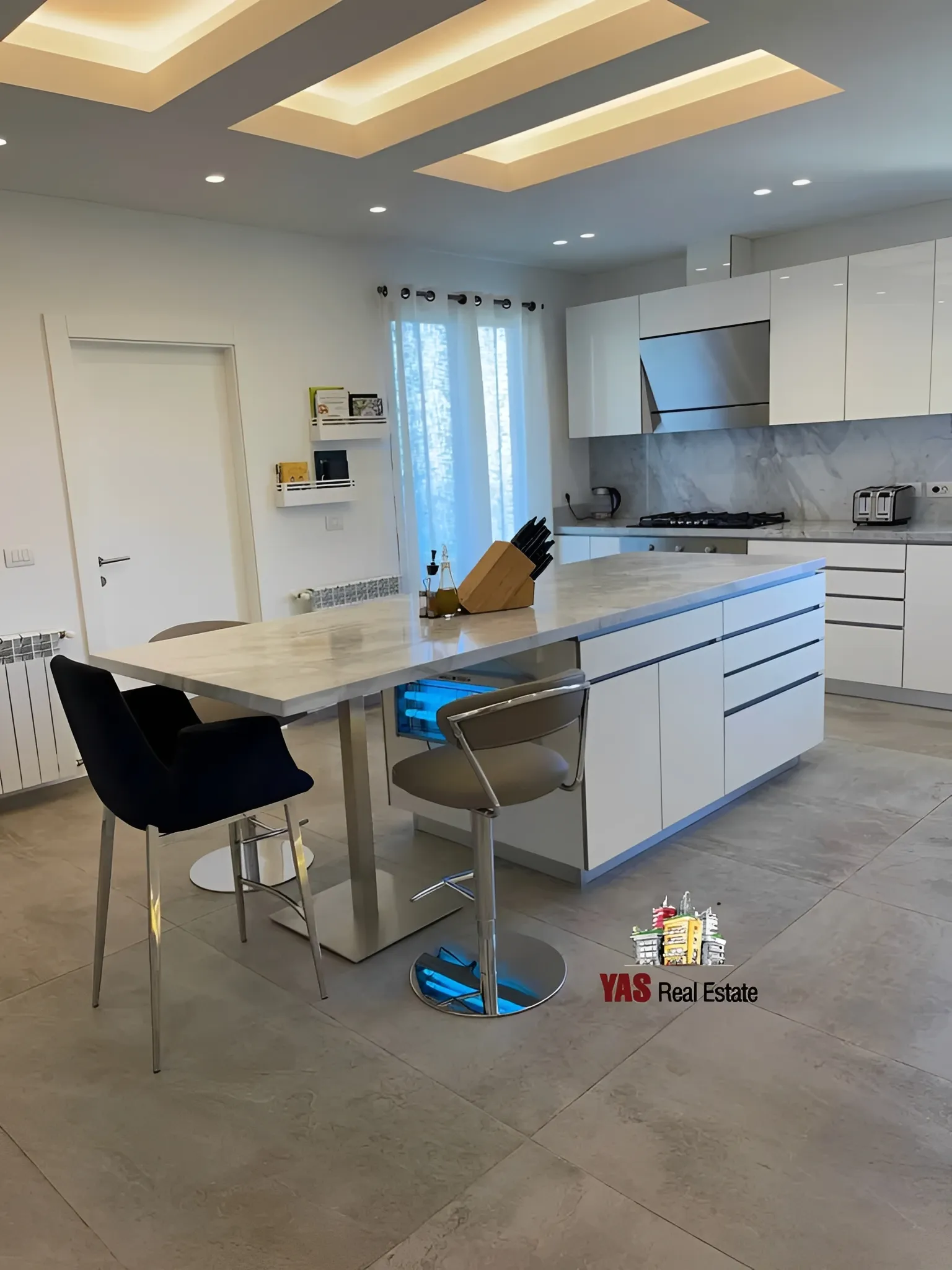 Apartment for Sale in Adma