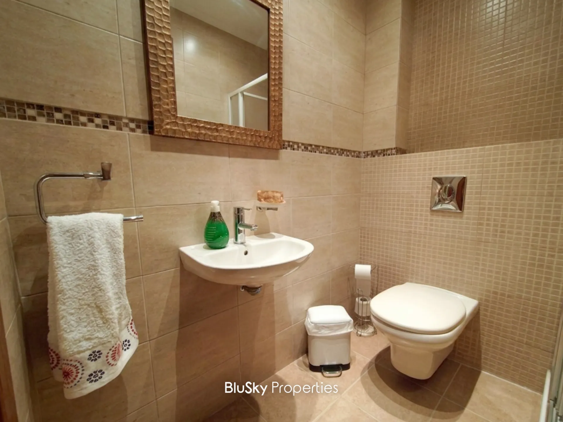 Apartment for rent in Baabdat, lebanon