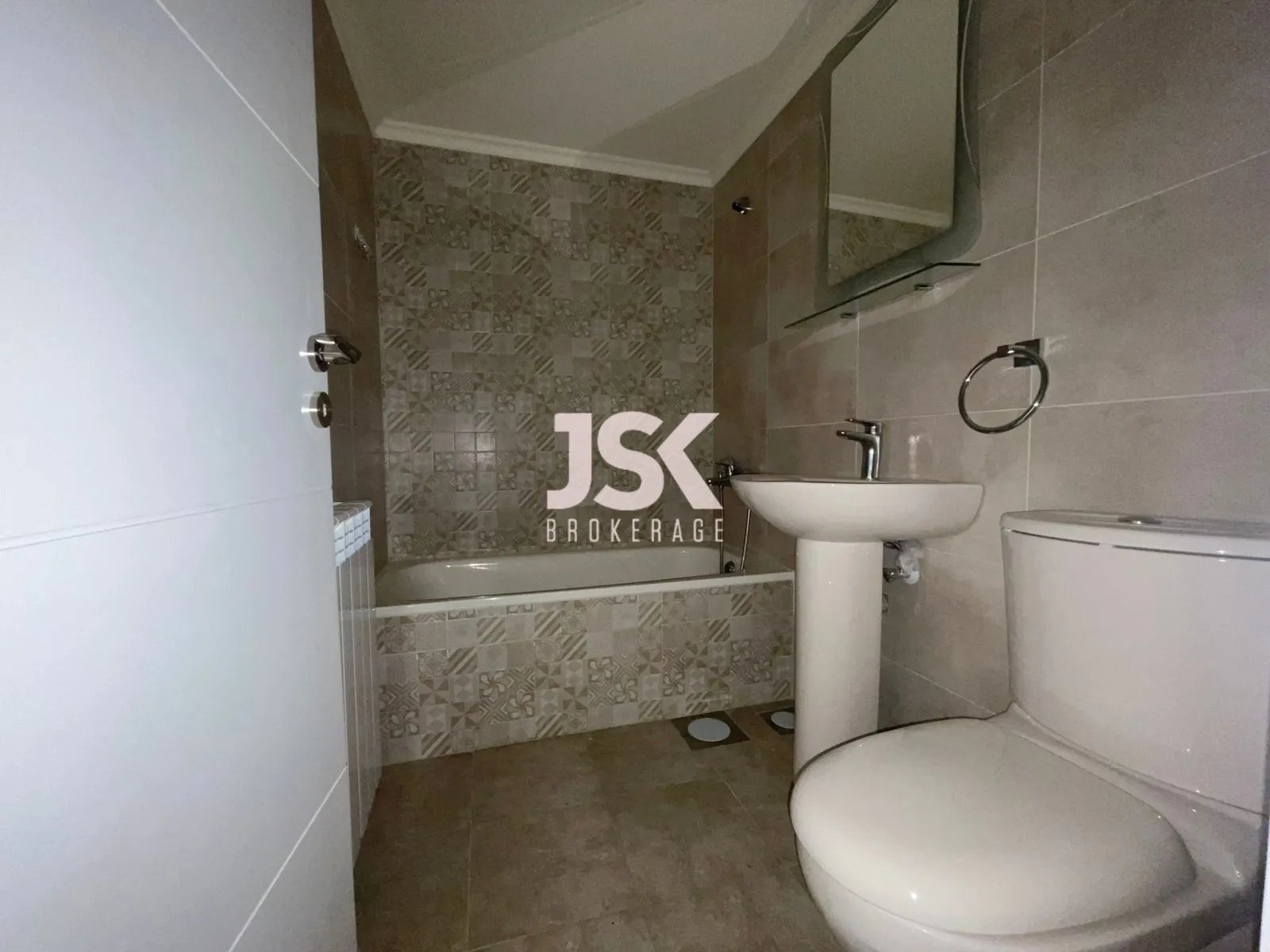 Apartment for Sale in Douar - 2 bed, 2 bath