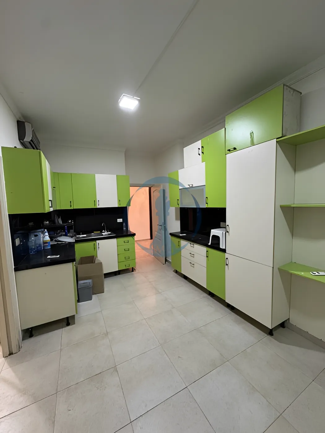 Apartment for sale in Haret Sakher
