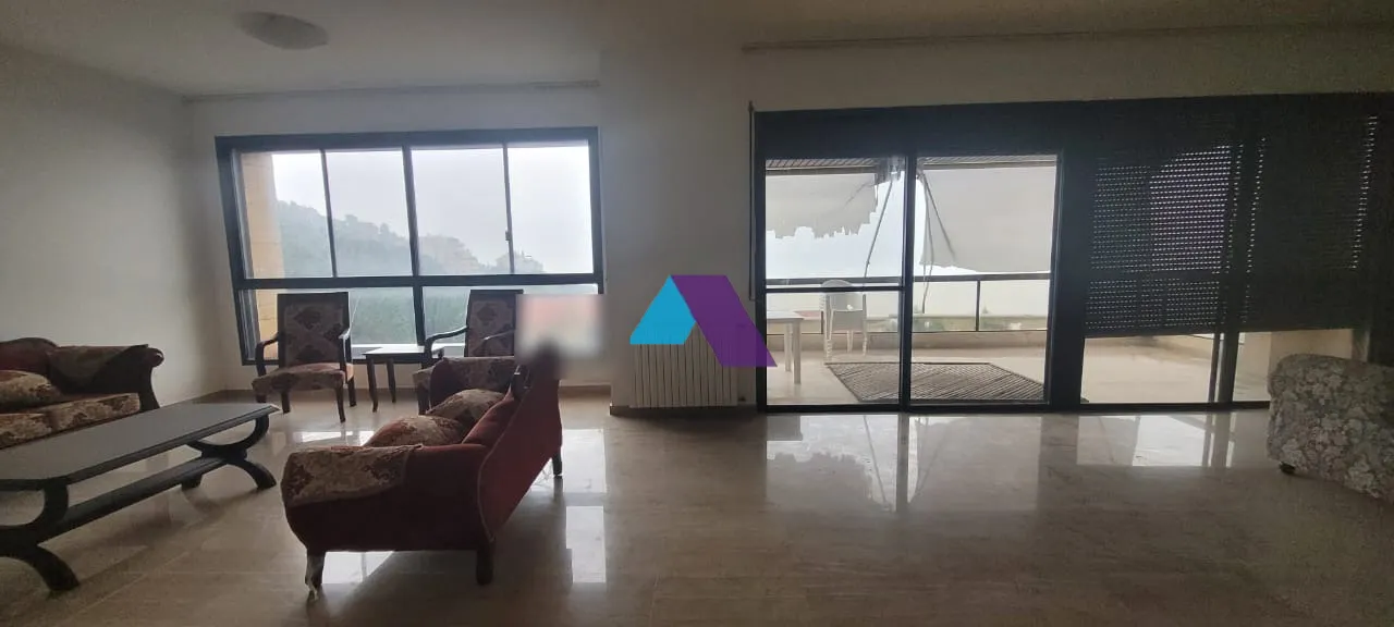 Apartment for Sale in Broummana - 4 bed, 4 bath