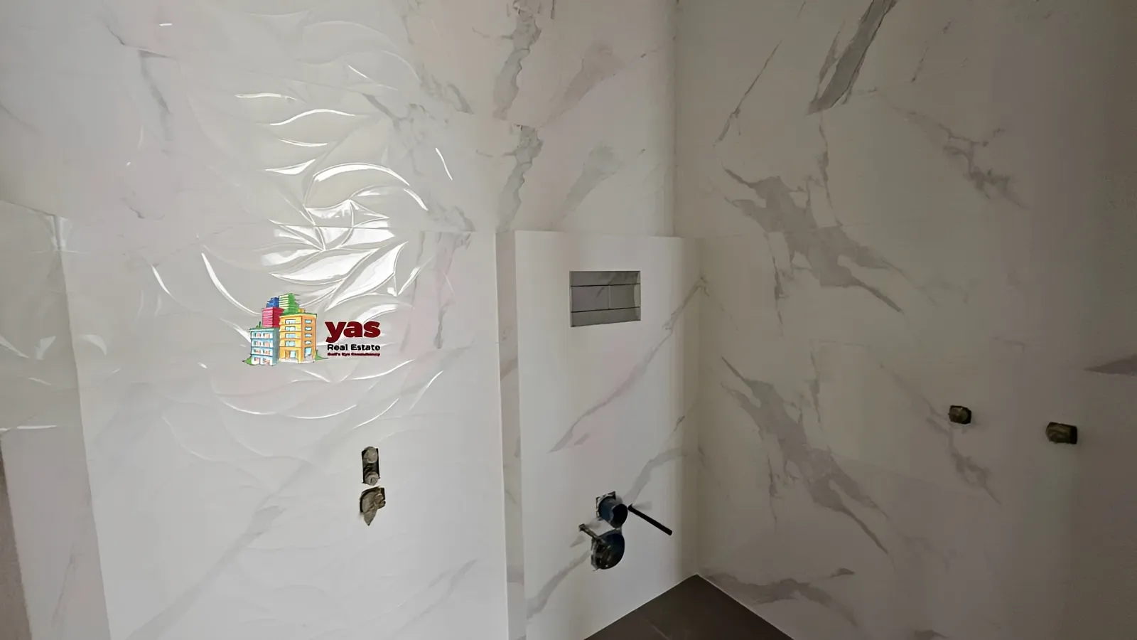 Apartment for Sale in Ajaltoun - 3 bed, 3 bath