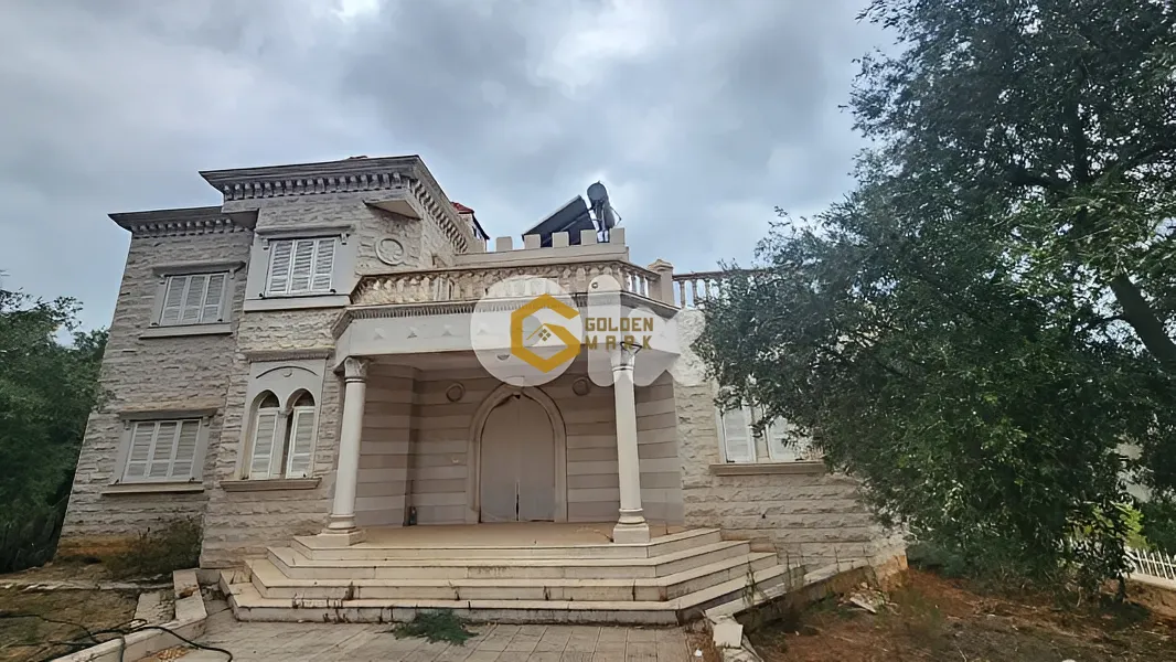 Villa for Sale in Gharfine