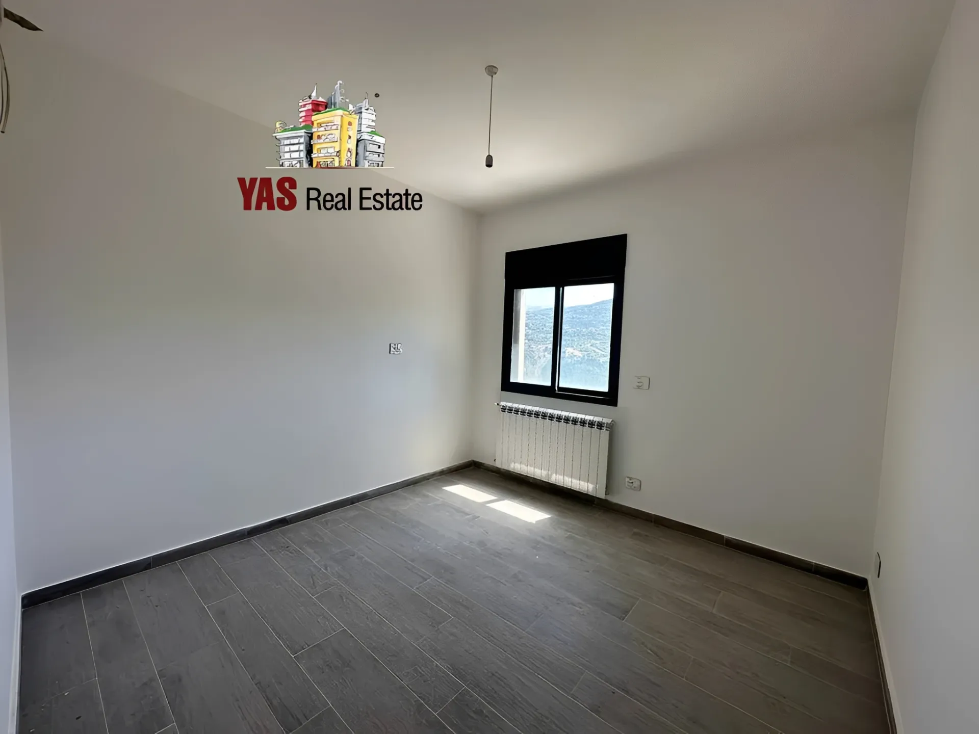 Apartment for Sale in Ballouneh