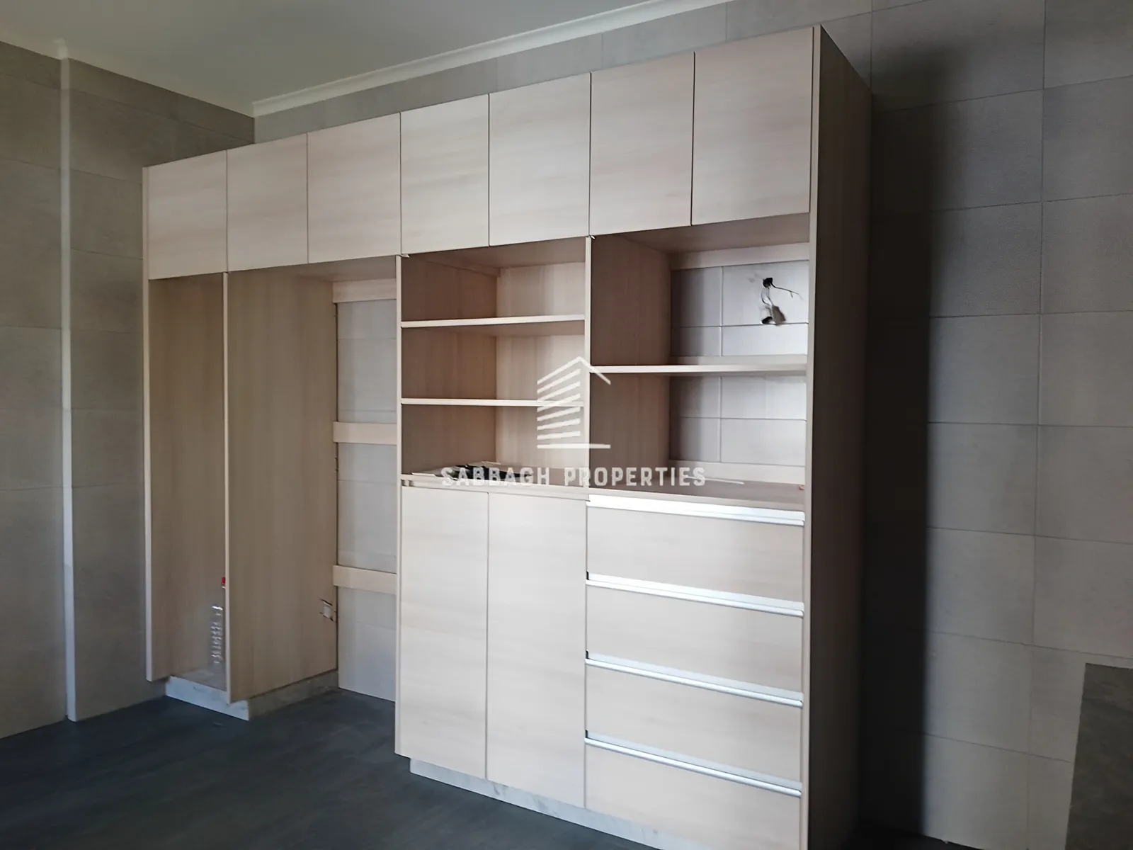 Apartment for rent in Dekwaneh, lebanon