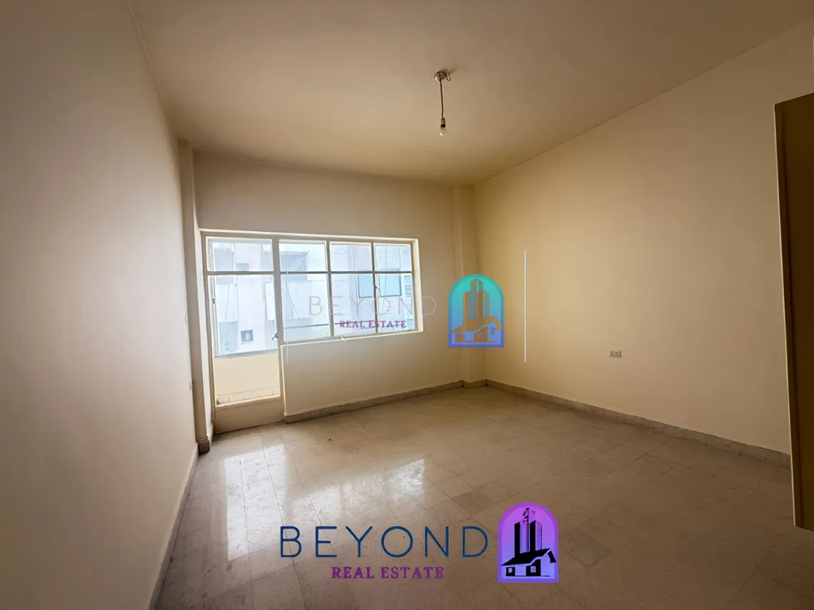 Apartment for rent in Hamra, Beirut, Lebanon - 3 bed, 2 bath