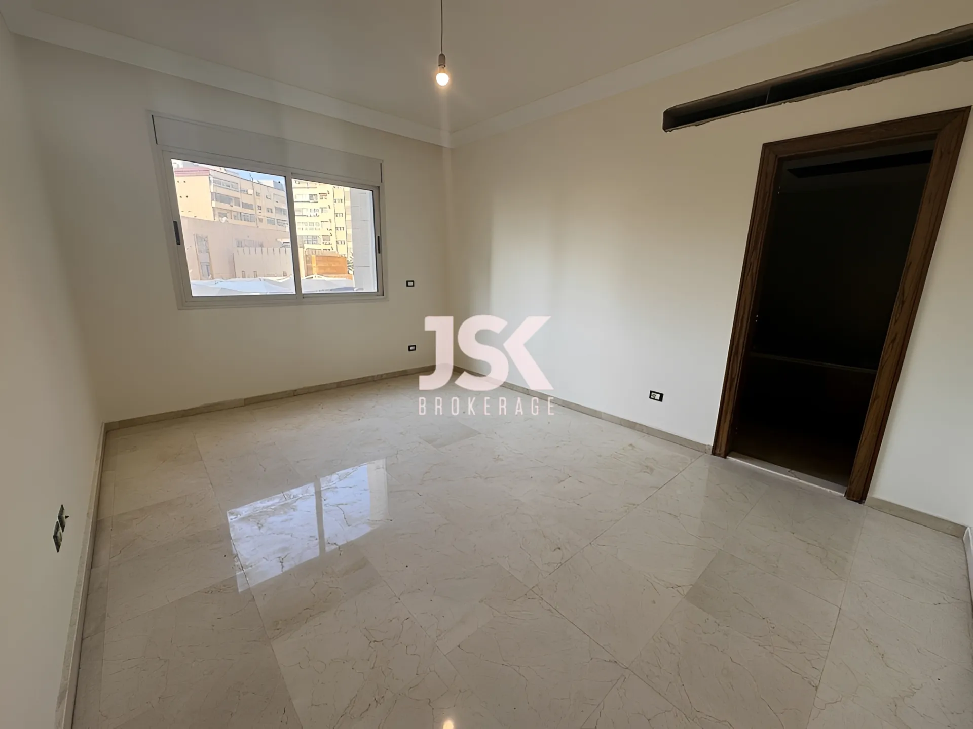 Apartment for Sale in Ramlet El Baida