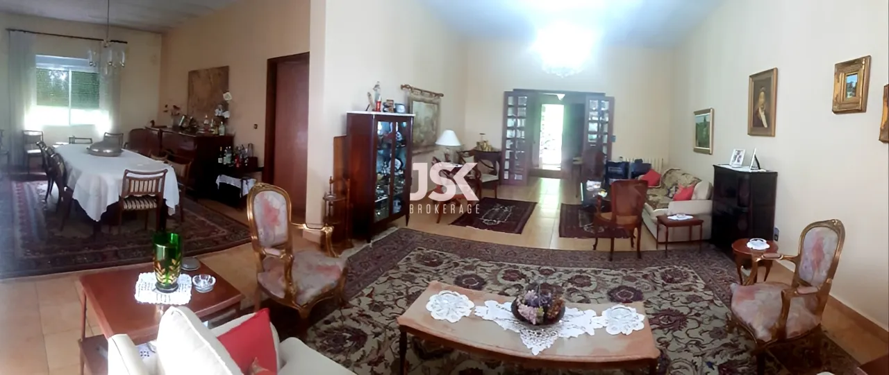 Villa for Sale in Ballouneh