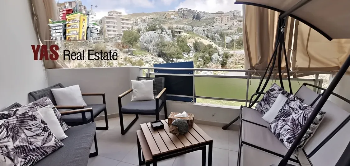 Chalet for Sale in Faytroun - 1 bed, 1 bath